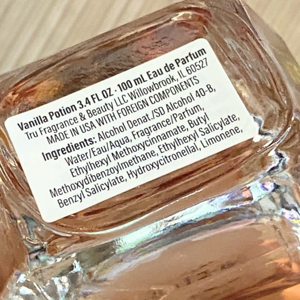 Tru Fragrance Vanilla Potion Spray 3.4 fl oz. - Picture 3 of 3